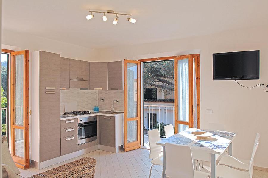 Appartamenti Casa Pineta Marina di Campo Bagian luar foto